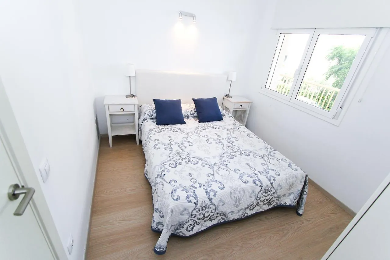 Cye Marina Homestay By Turismar La Pineda Apartment